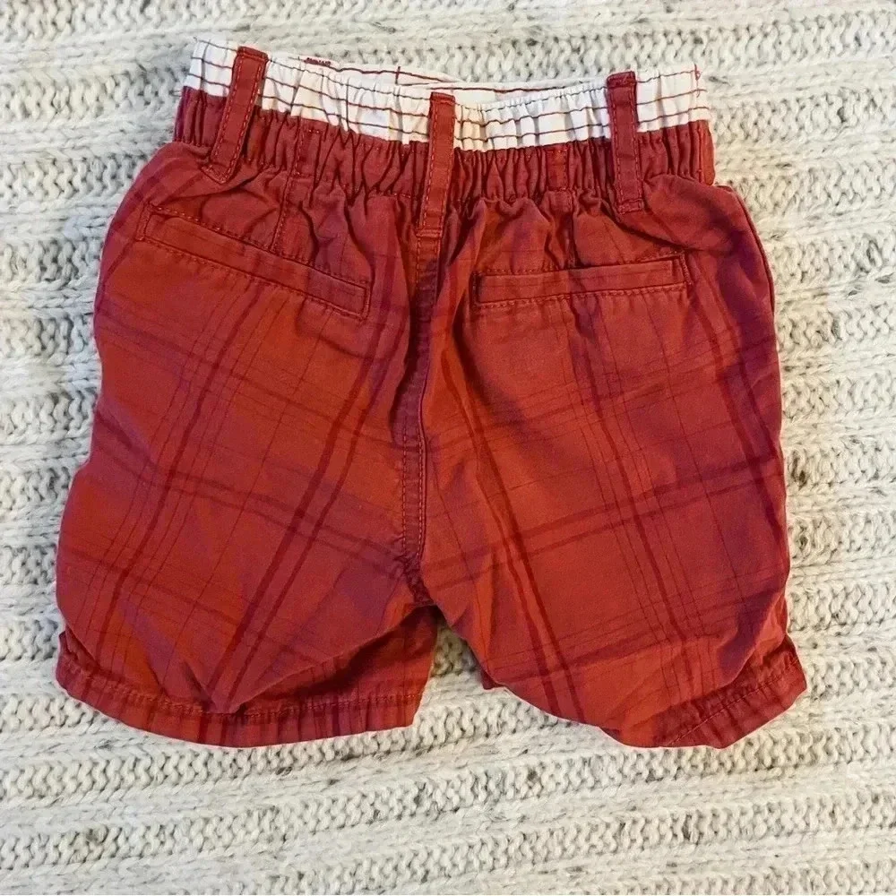 Oshkosh B’gosh 9-12 months‎ shorts​
